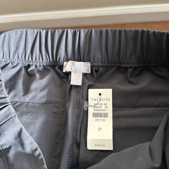 Talbots women’s jogger, size petite - Picture 2 of 4